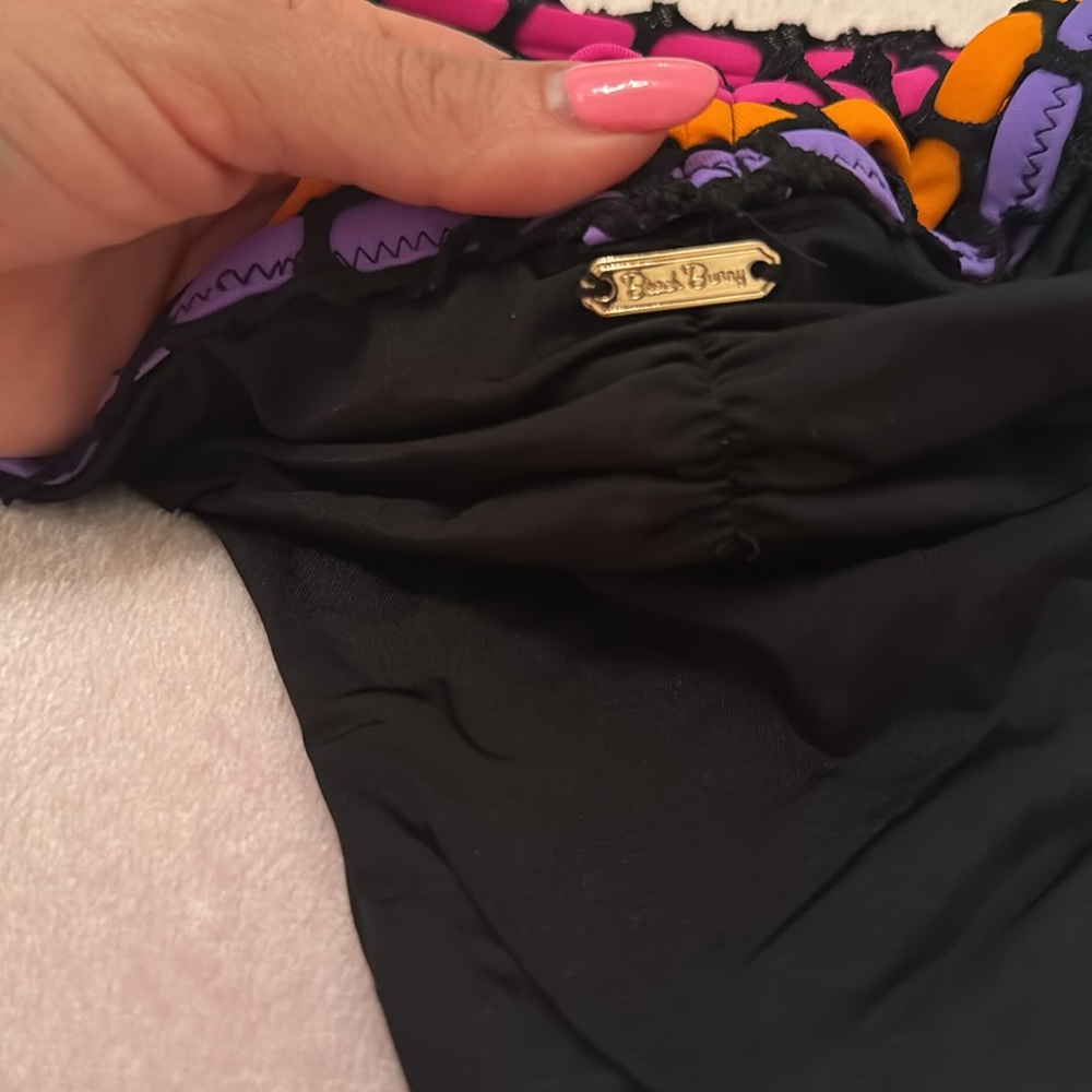 π BEACH BUNNY BIKINI BOTTOM. NEON & BLACK - Picture 5 of 6